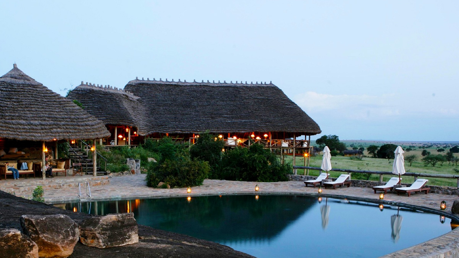 Apoka Safari Lodge - Rent a Car Uganda